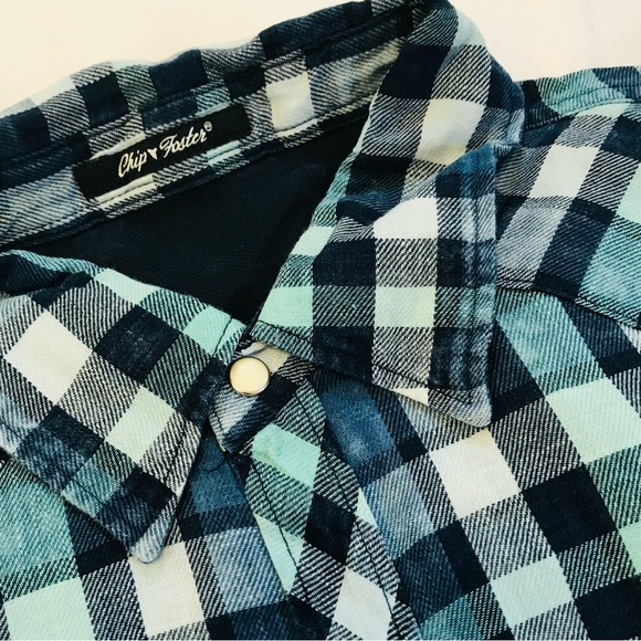 Chip Foster Flannel - Picture 2 of 3